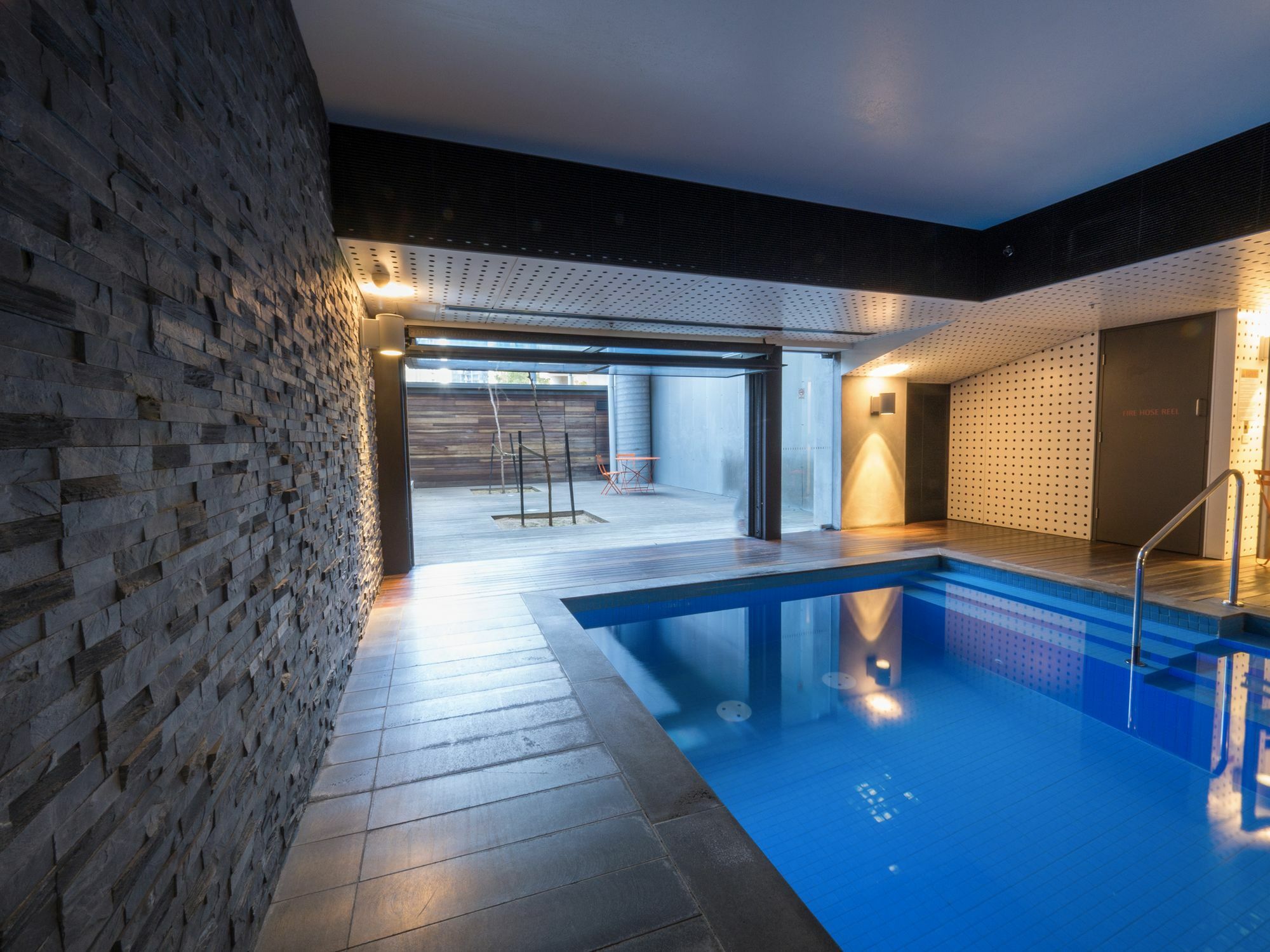 Littlestay Sturt - 2 Bedroom Aptm ملبورن المظهر الخارجي الصورة
