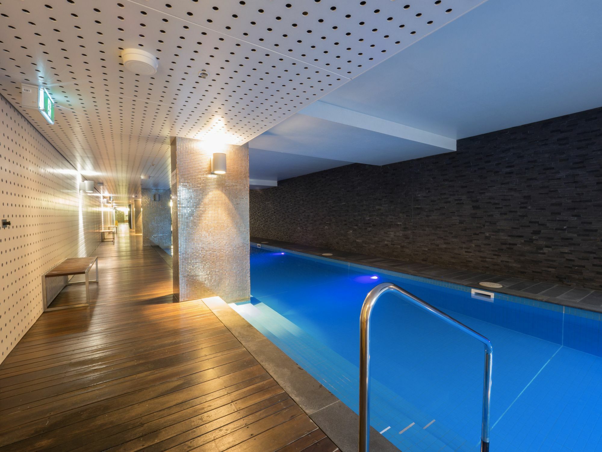 Littlestay Sturt - 2 Bedroom Aptm ملبورن المظهر الخارجي الصورة